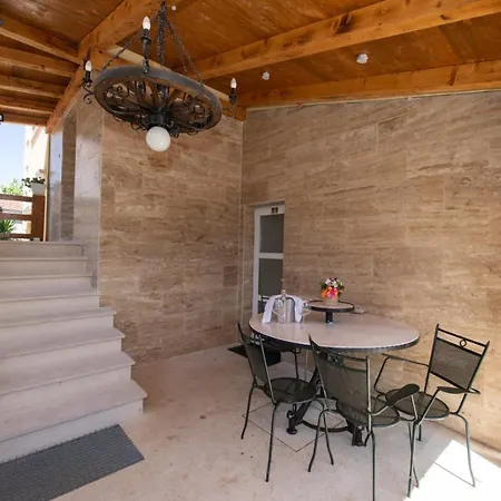 In With Sea View, Balcony, Air Conditioning, Wifi 5025-2 Lejlighed