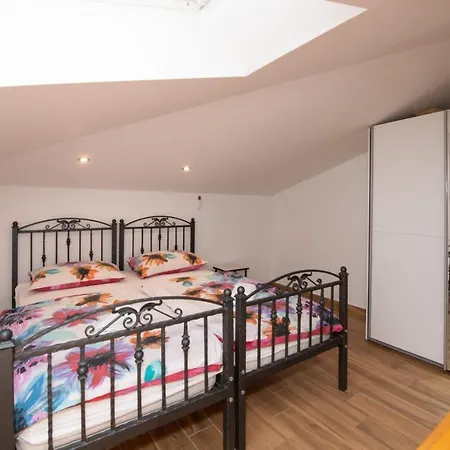 In With Sea View, Balcony, Air Conditioning, Wifi 5025-2 Lejlighed