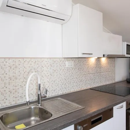In With Sea View, Balcony, Air Conditioning, Wifi 5025-2 Lejlighed