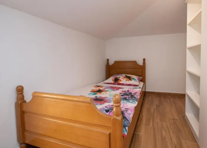 In With Sea View, Balcony, Air Conditioning, Wifi 5025-2 דירה