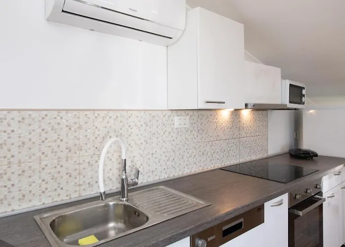In With Sea View, Balcony, Air Conditioning, Wifi 5025-2 公寓